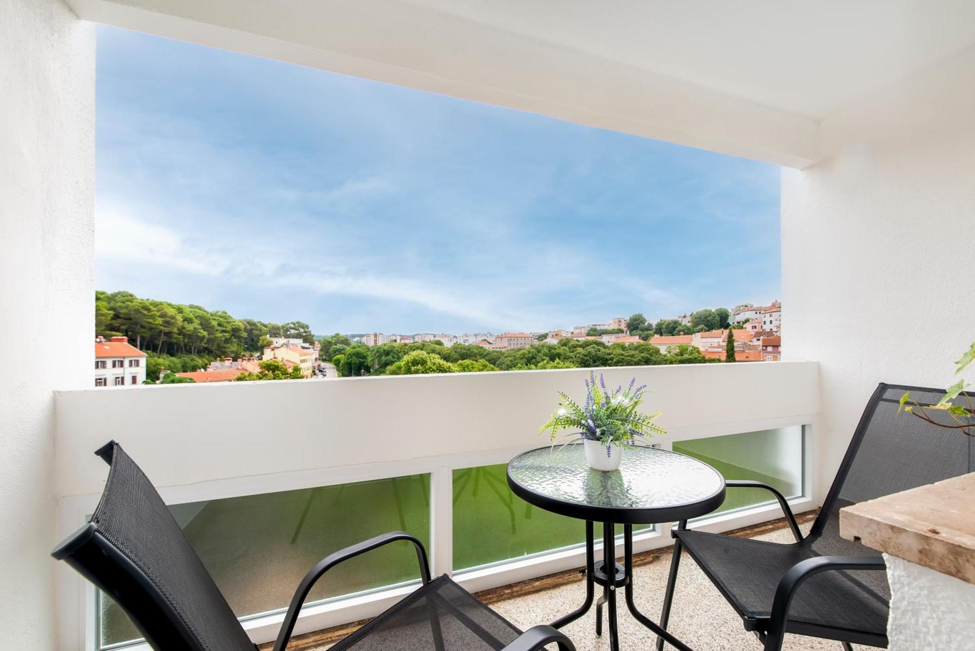 Arena Parkside Residence Pula Exteriér fotografie